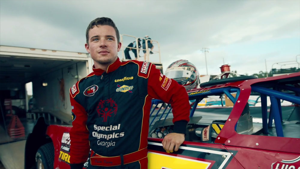 Fuel Tank TV: Dust & Dirt — Aspiring Young Driver Mason Massey