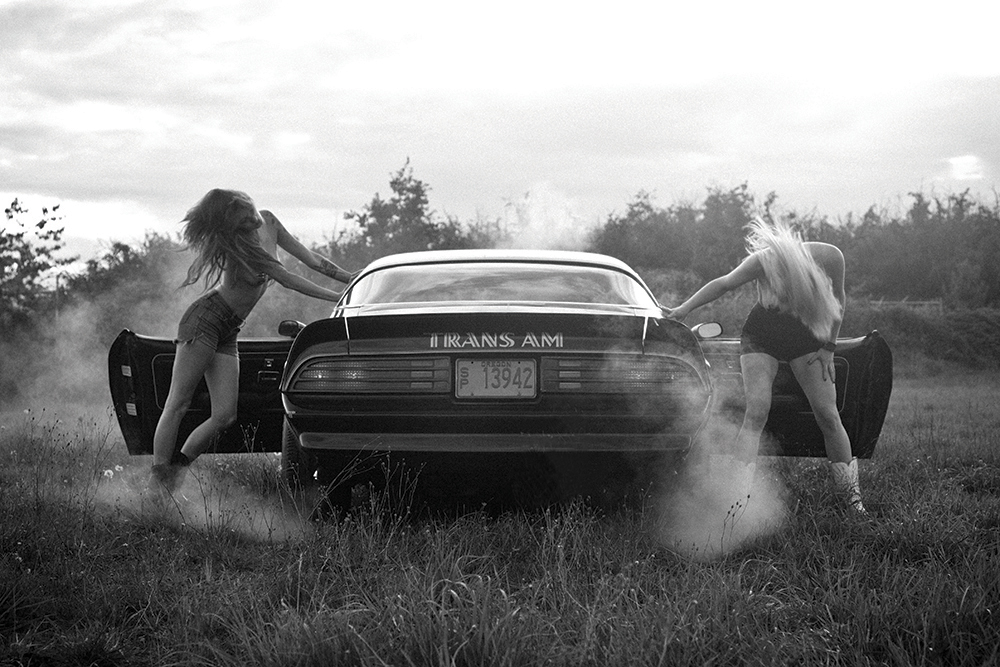 Carkrush: Ladies Who Drive