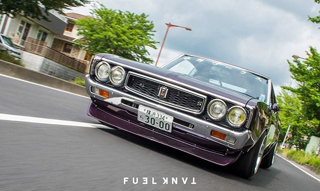 1977 Nissan Laurel by Mizuno Works as featured in @fuel.magazine issue 18. Read the full story now on the Fuel Tank platform. Link in our bio. #fuelmagazine #nissan #laurel #nissanlaurel #stance #stancenation #stanced #mizuno #mizunoworks