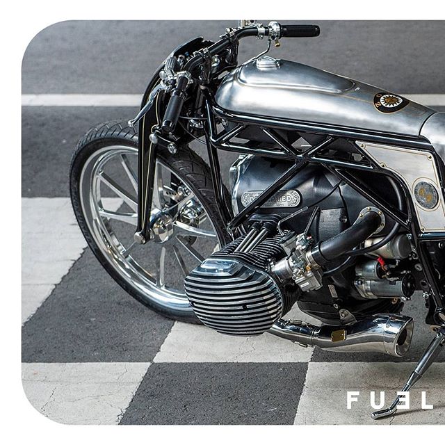 The stunning @cwzon BMW R18 concept bike that I shot at the @mooneyesjp 2018 Yokohama Hot Rod Custom Show. Check it out in full on the Fuel Tank website. Story by @returnofthecaferacers.
#hrcs #hrcs18 #hrcs2018 #bmw #bmwmotorrad #bmwr18 #r18 #conceptdesign #conceptbike #custombike #custombikes #custombmw #bmwjapan